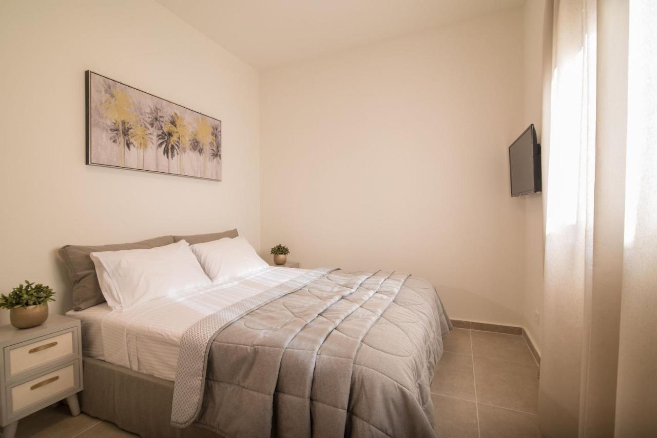 Lodge Modern Apartments, In Kalamaki Centre 客房 照片